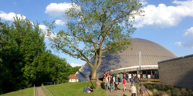 kb-mittendrin: Die drei ???-Hörspiel im Planetarium Bochum