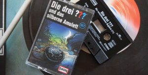 Die drei Fragezeichen und das silberne Amulett