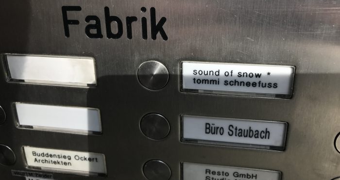 Haustür Tommi Schneefuss