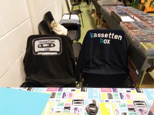 kassettenbox Stand